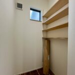 玄関入ってすぐの収納